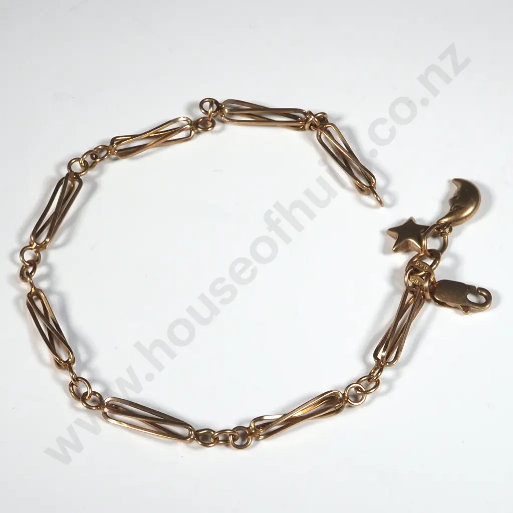 9ct Gold Bracelet Image 1++