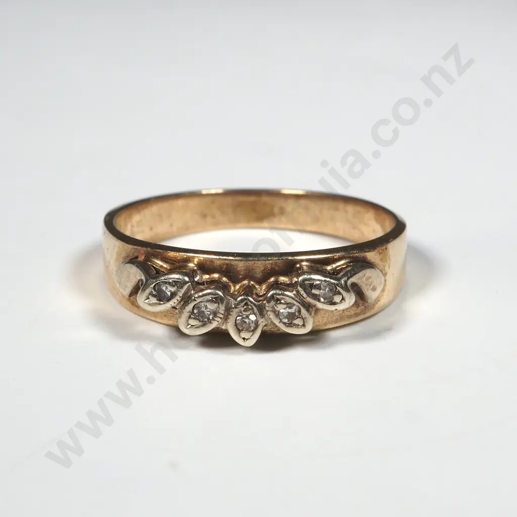 9ct Gold Ring Image 1++