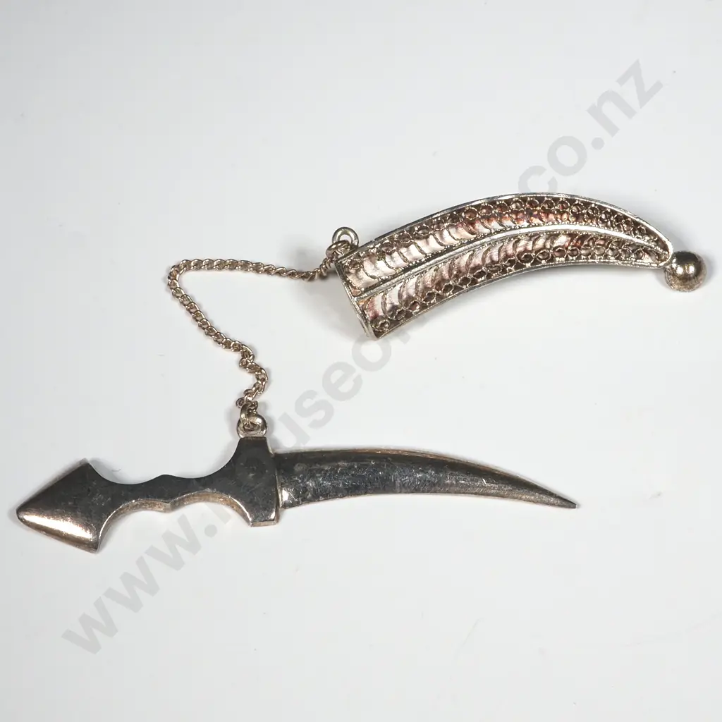 Vintage Sterling Silver Chatelain Brooch w Filigree Scabbard & Retractable Sword. Image 1++