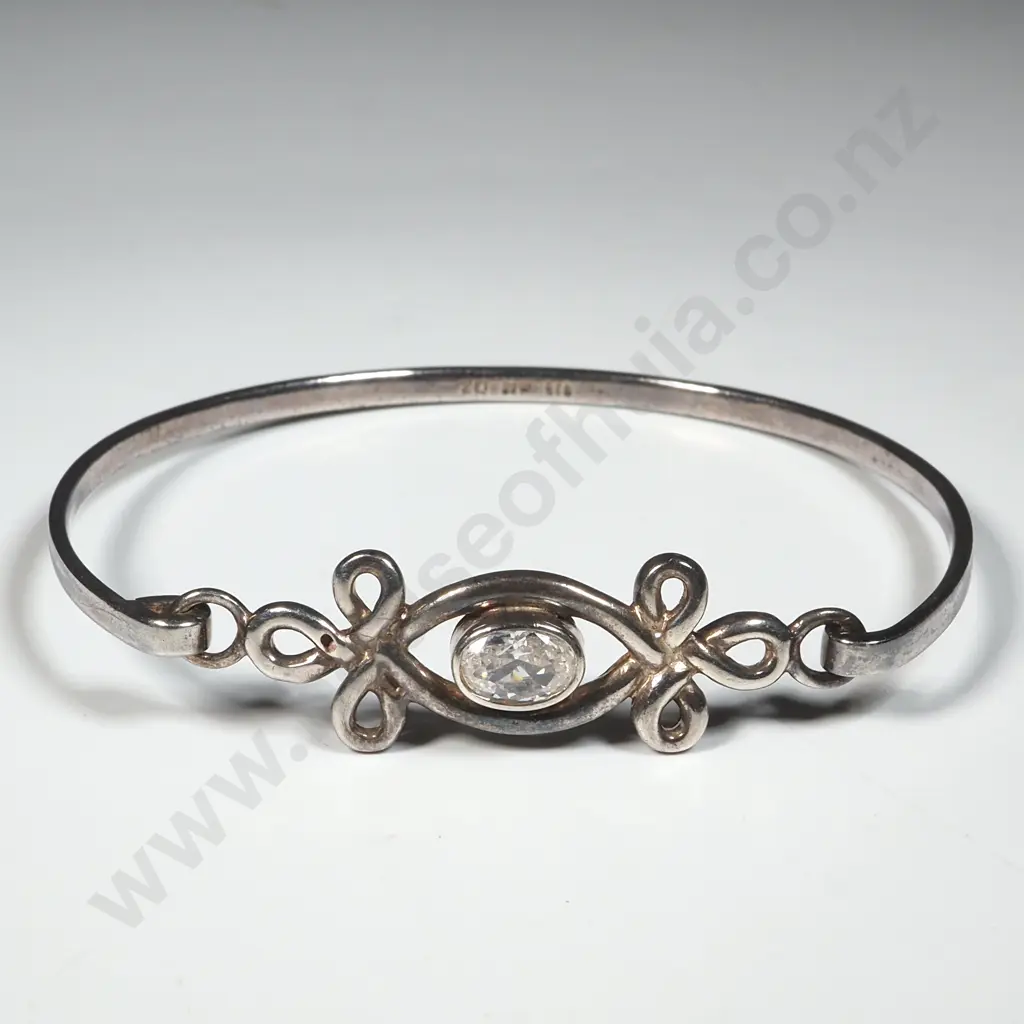 Sterling Silver  Bangle W CZ Centre Gem. Image 1++