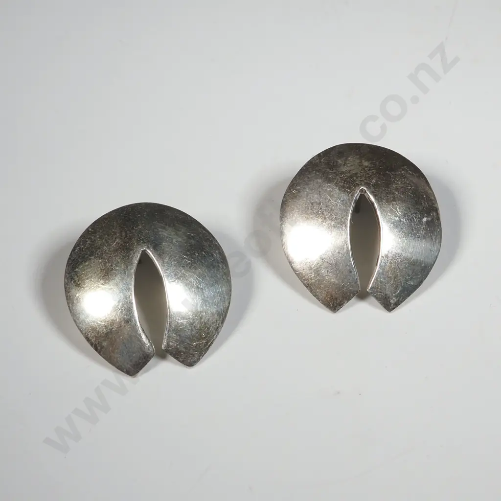 Pair Of Sterling Silver Stylised U Shaped Earrings Image 1++