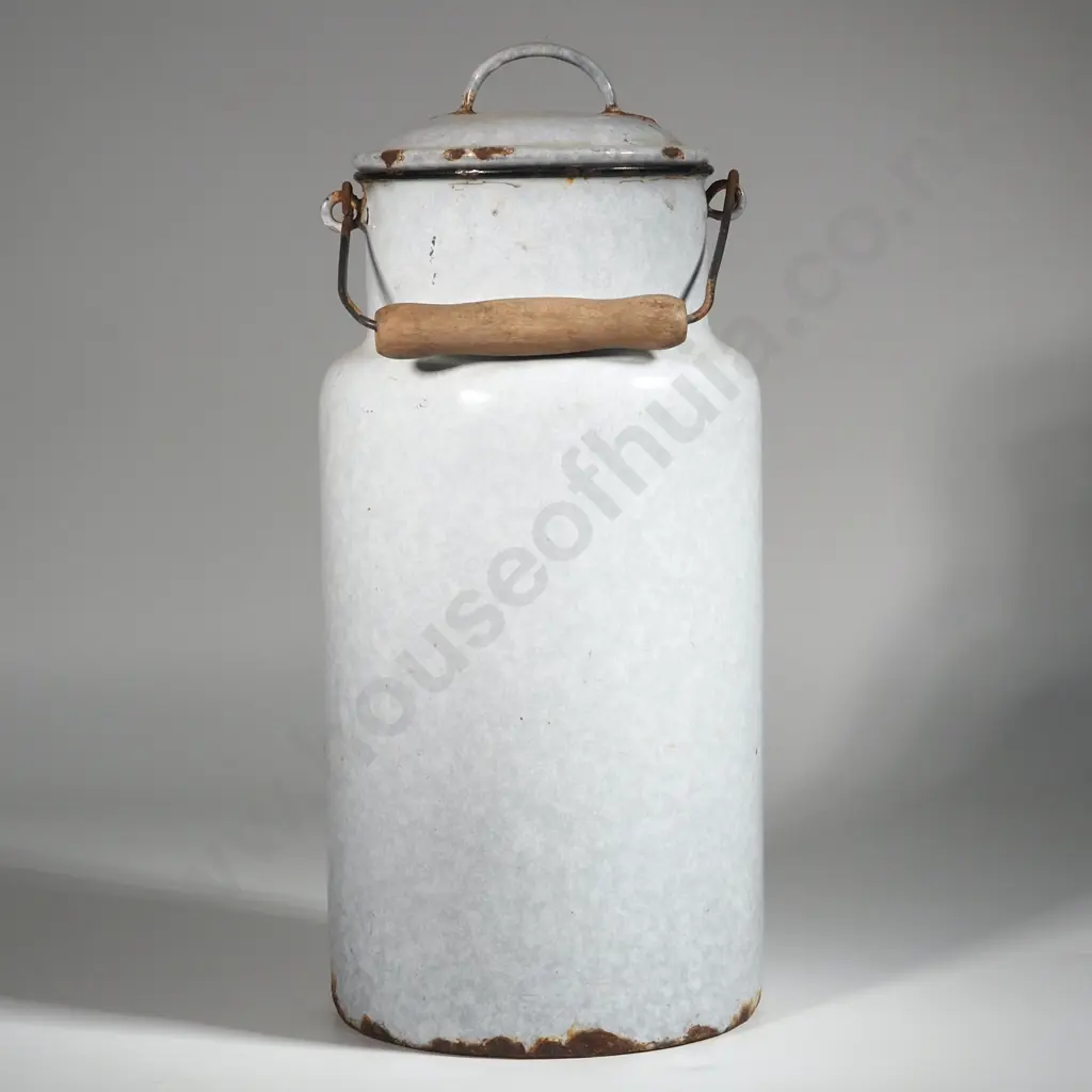 Blue/Grey Enamel Jar w Handle & Lid. Image 1++