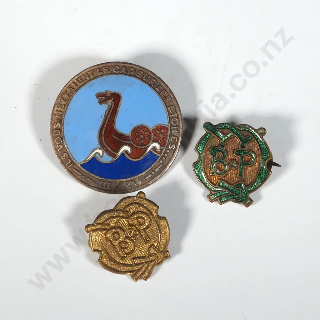 Three Vintage Badges. Image 1++