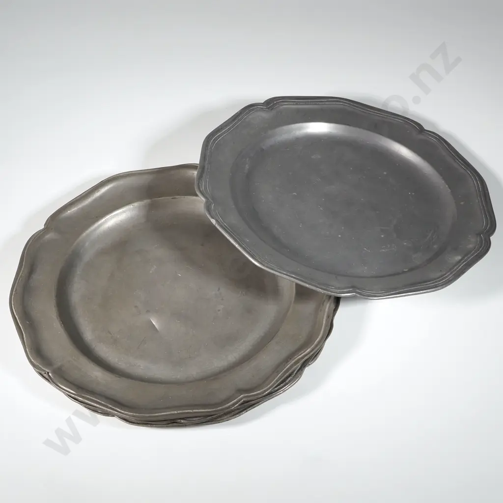 Four Early Pewter Plates w Shaped & Reeded Rims. Image 1++