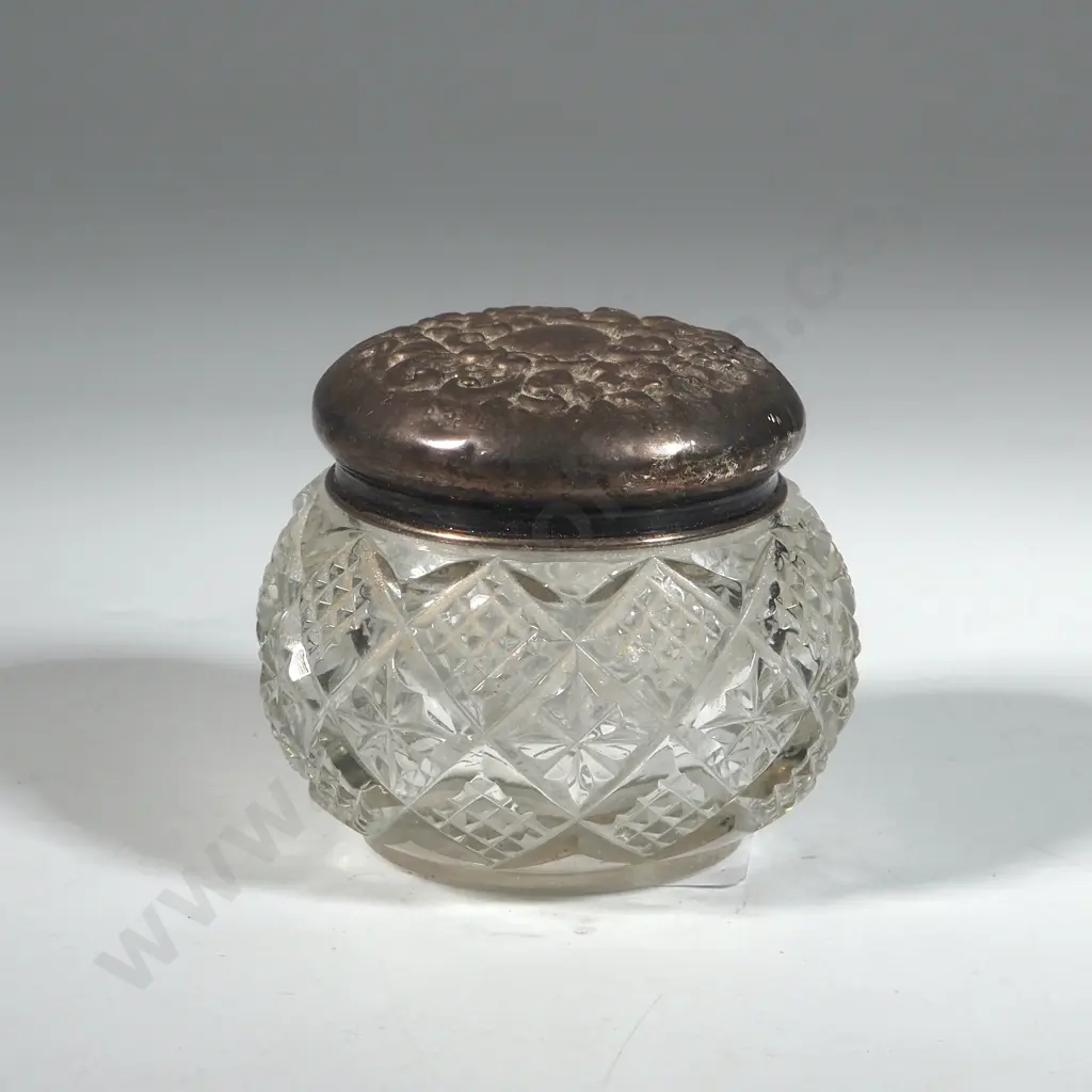 Sterling Silver & Glass Toilet Jar w Embossed Lid. Image 1++