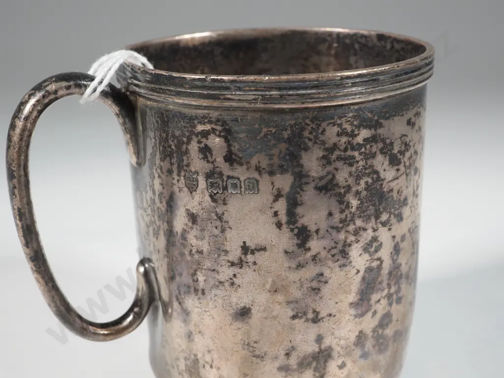 Sterling Silver Straight-Sided Christening Mug. Image 1++