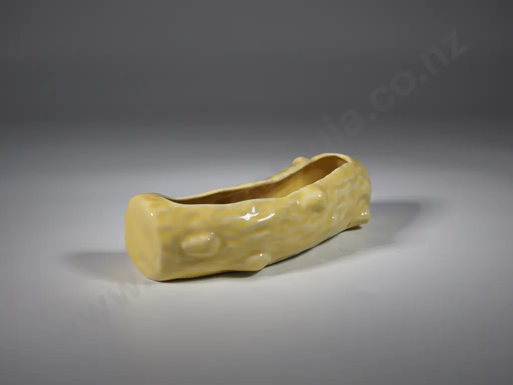 Yellow Temuka Ware Log Vase. Image 1++
