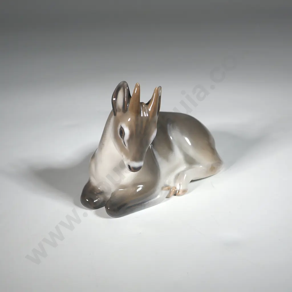 Royal Copenhagen Fawn. Image 1++