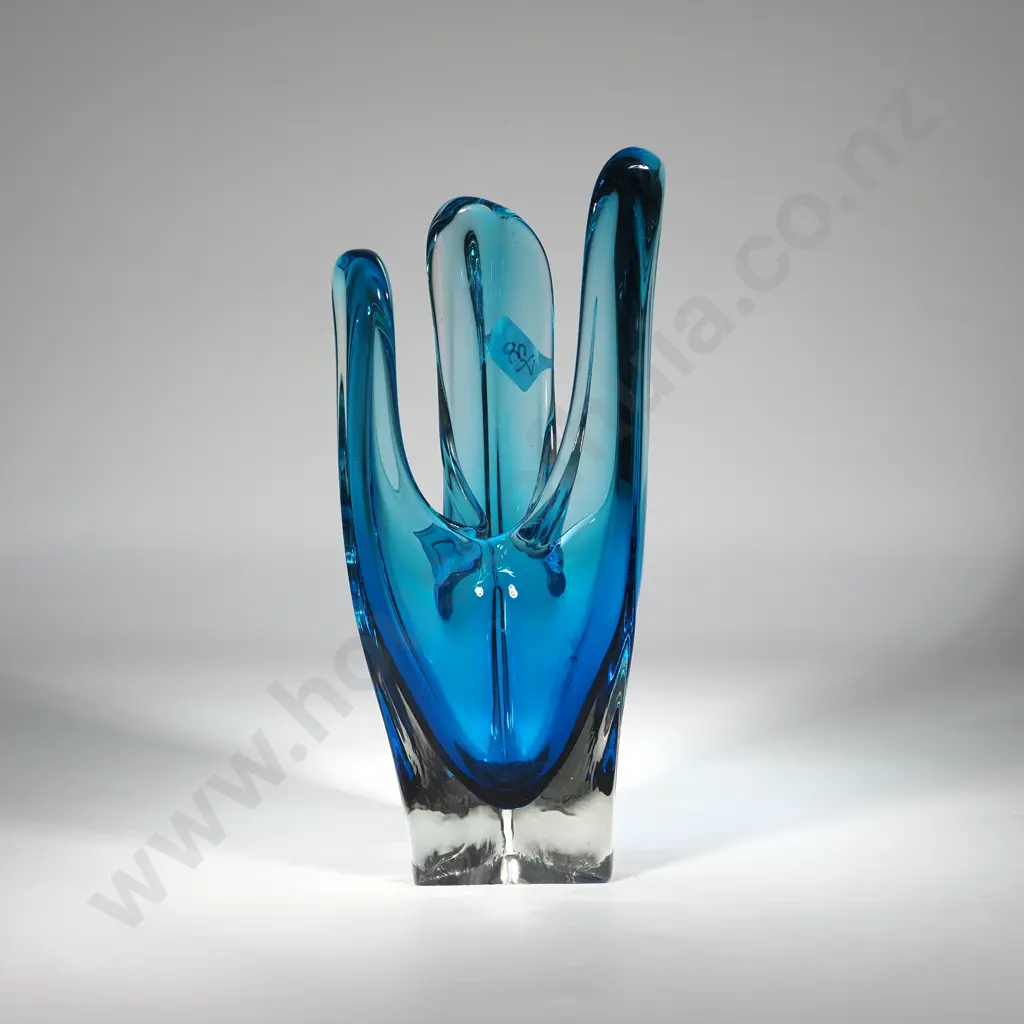 Vintage Murano Style  Blue Trilobe Art Glass Vase. Image 1++