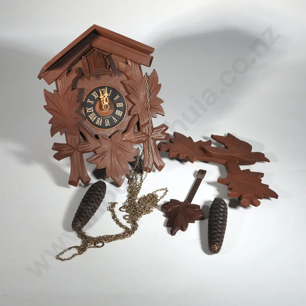 Black Forest Wall Cuckoo Clock w Pine Cone Weights. Image 1++