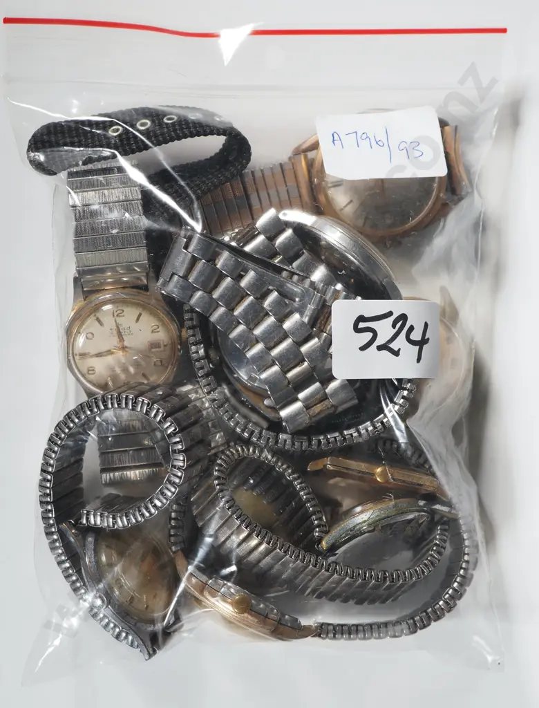 Collection Of Ten Vintage Gents Wristwatches. Image 1++