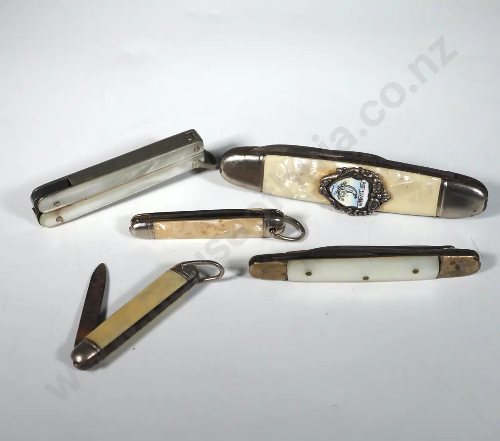 Five Mother of Pearl Sided Pocket Knives. Image 1++