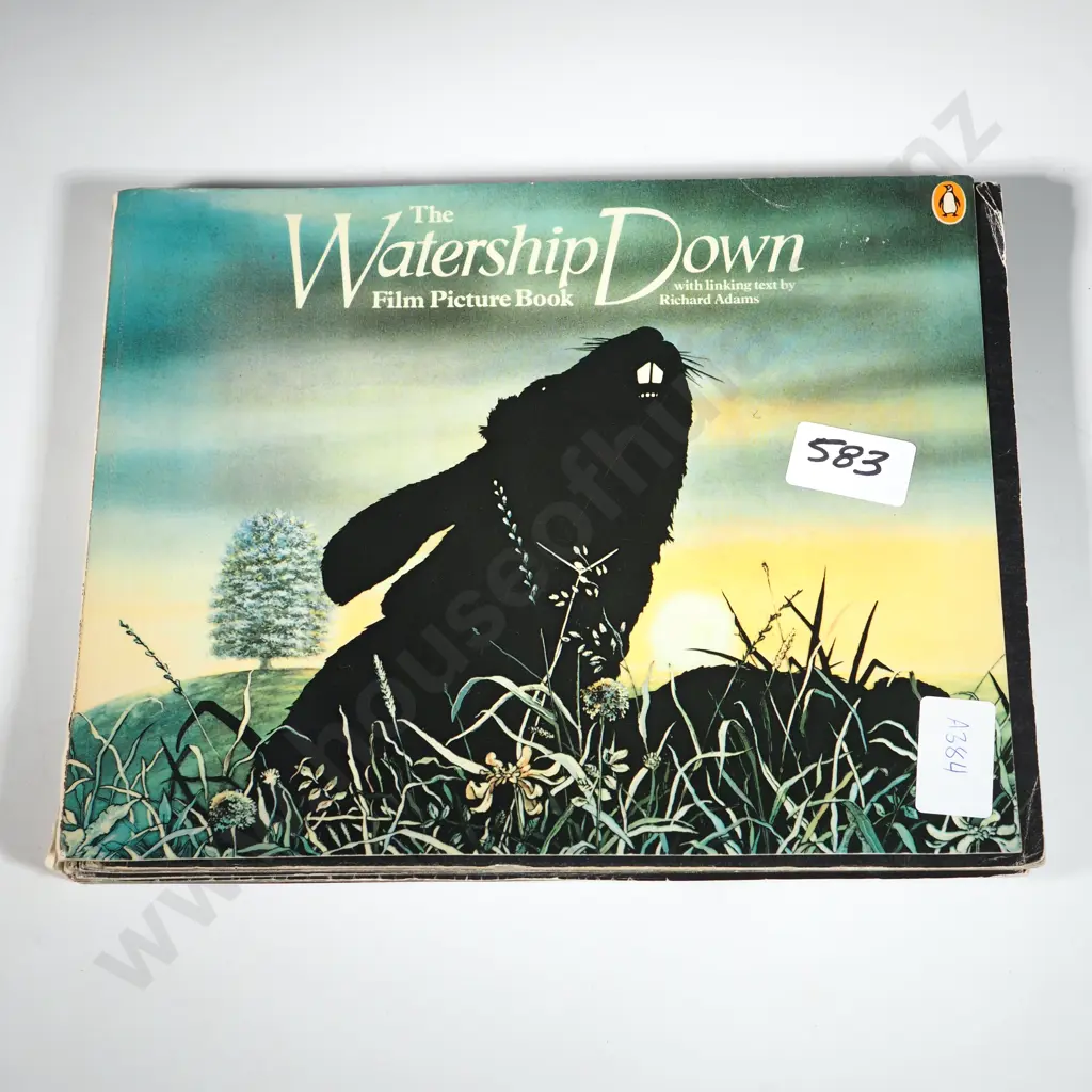 The Watership Down Film Picture Book. Image 1++