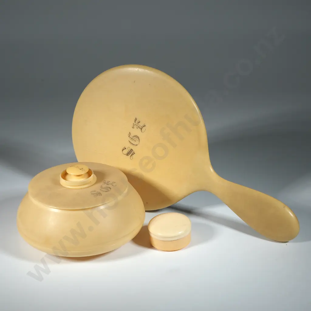 Ivorene Vanity Set. Image 1++
