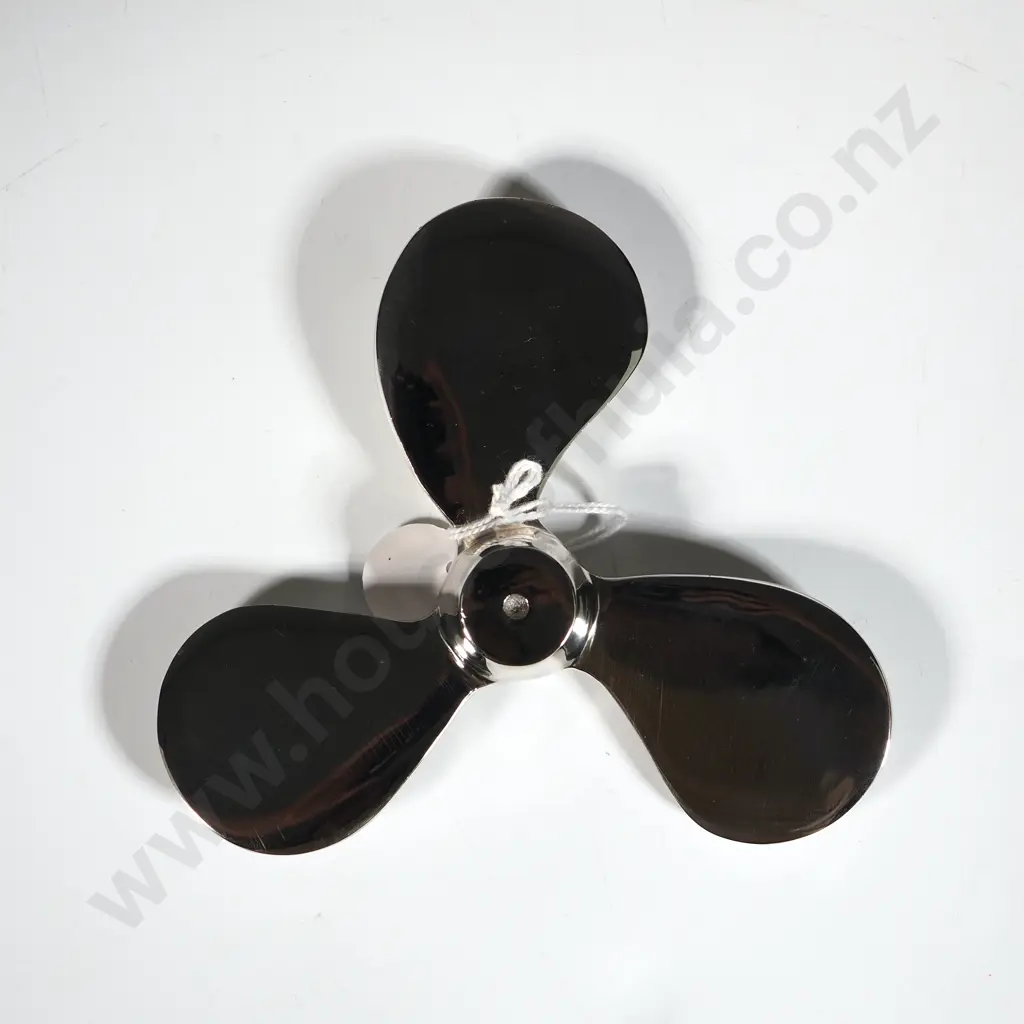 Chromed Brass Propeller - New. Image 1++