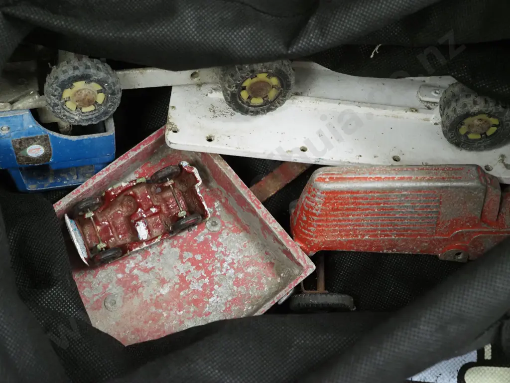 Vintage Toys Trucks incl Fun Ho. Image 1++