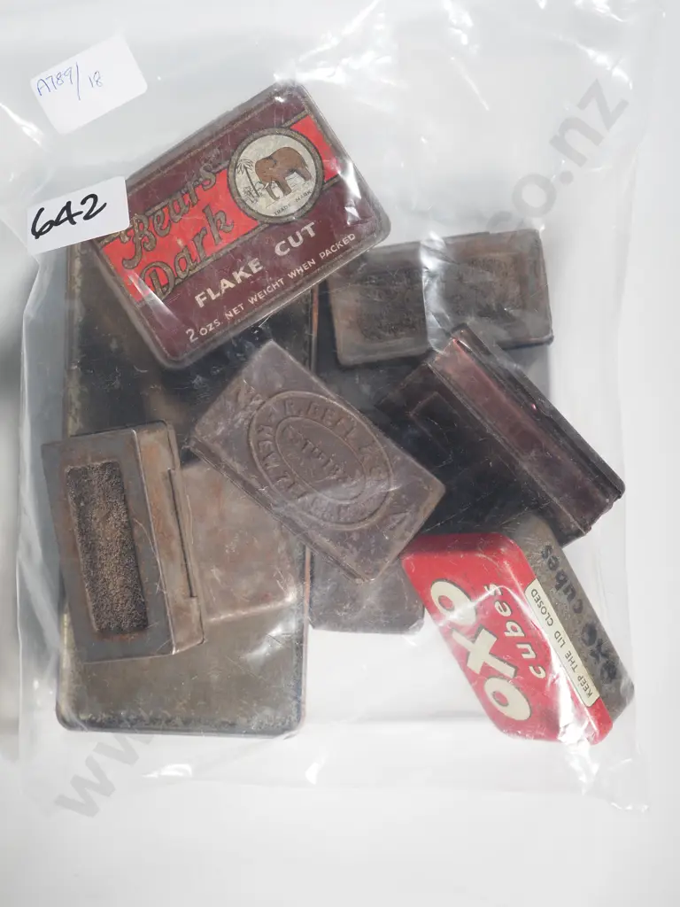 Lot of Vintage Tins. Image 1++