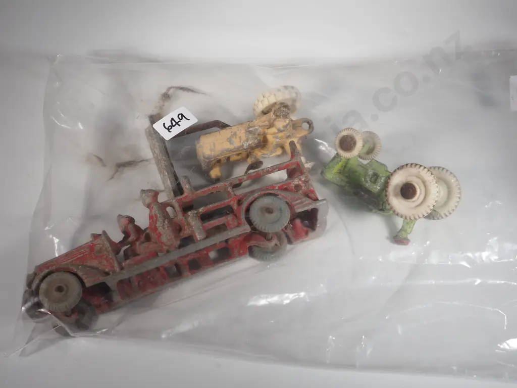 Three Fun Ho Toys. Image 1++