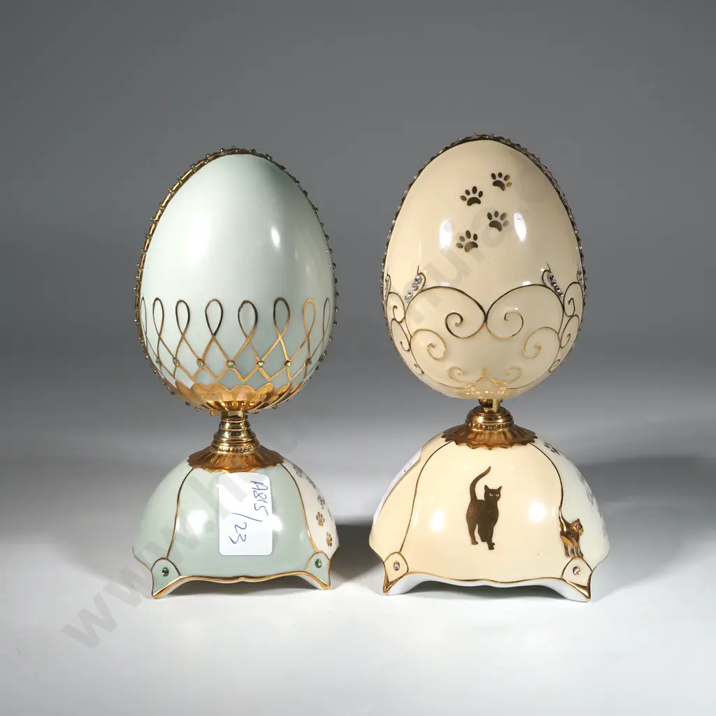 Two Kitten Dreams Music Box Eggs in Fabergé Style. Image 1++